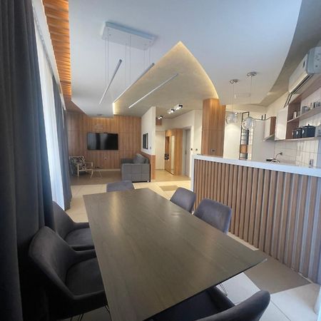 Apartamento Leo Lux 1 Ni Exterior foto