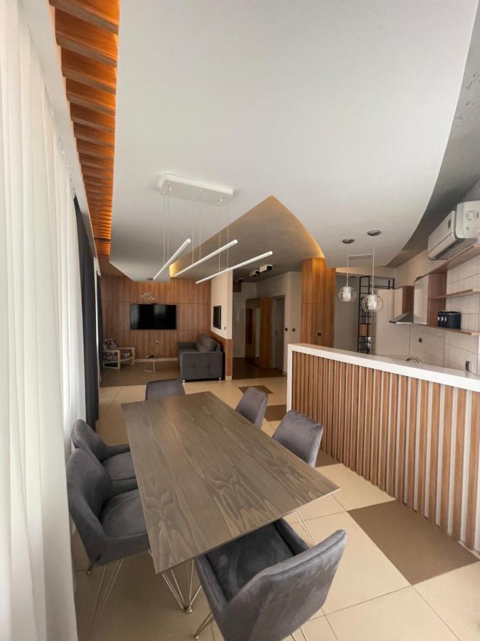 Apartamento Leo Lux 1 Ni Exterior foto