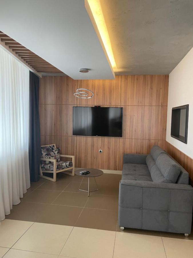 Apartamento Leo Lux 1 Ni Exterior foto