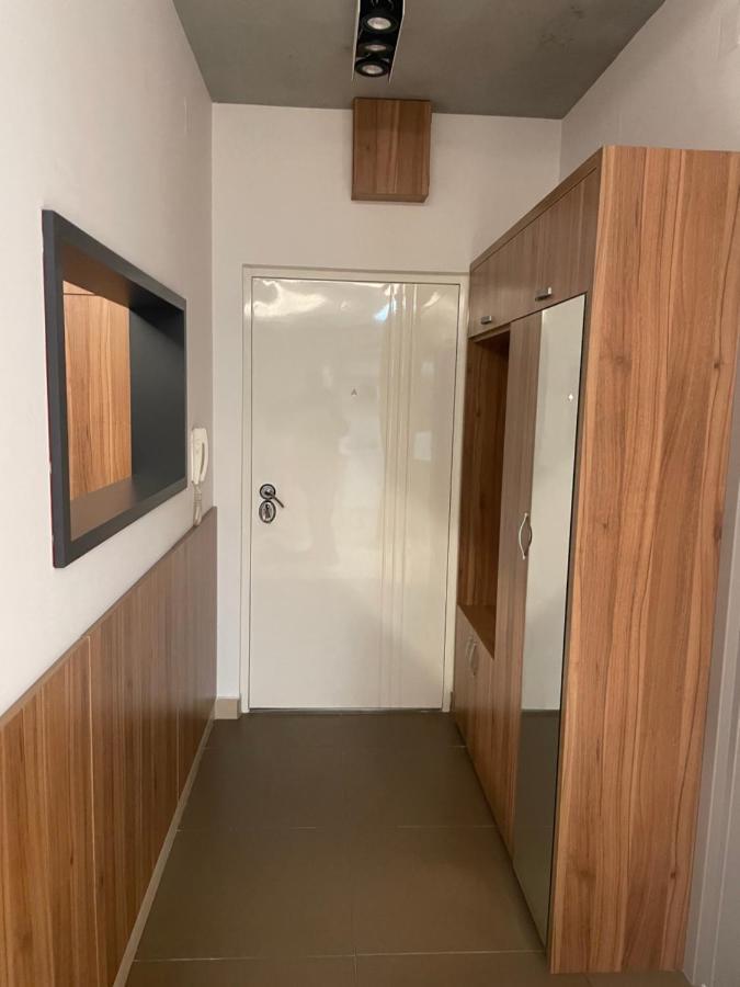 Apartamento Leo Lux 1 Ni Exterior foto