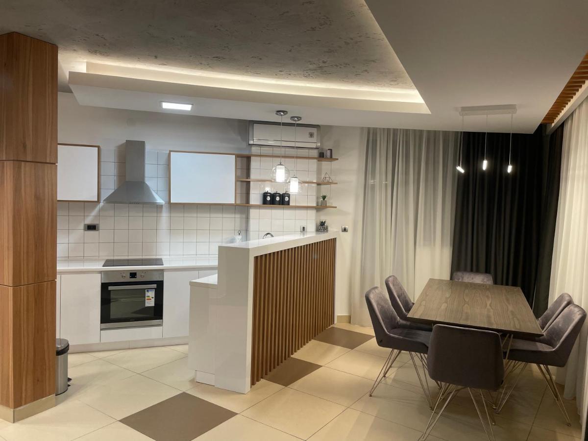 Apartamento Leo Lux 1 Ni Exterior foto