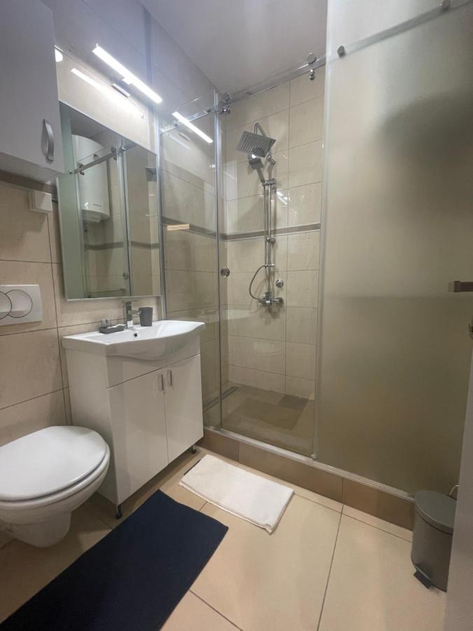 Apartamento Leo Lux 1 Ni Exterior foto