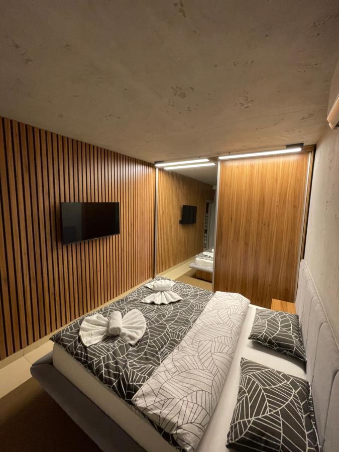 Apartamento Leo Lux 1 Ni Exterior foto